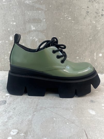 54R02 UNITED NUDE STOMPER DERBY COMBAT