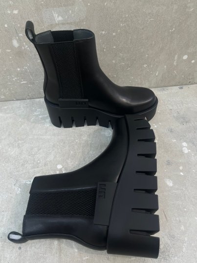 54R01 UNITED NUDE GRIP CHELSEA BLACK