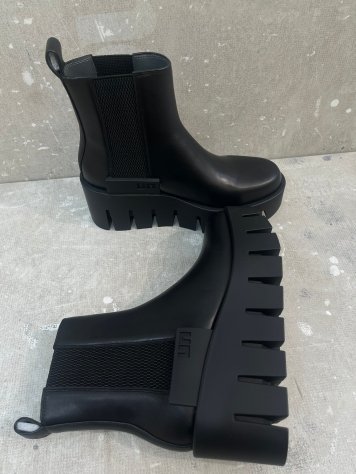 54R01 UNITED NUDE GRIP CHELSEA BLACK