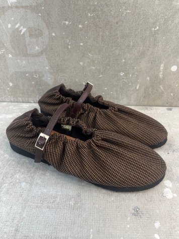 88R01 NAGUISA LEONORA