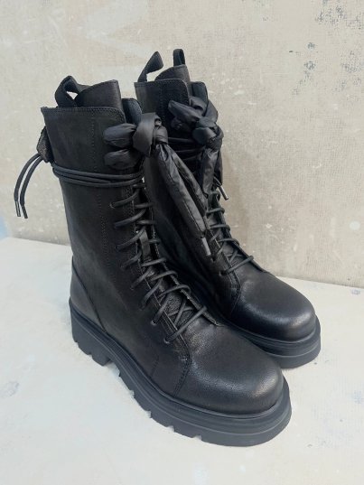 BOTA MILITAR NEGRA