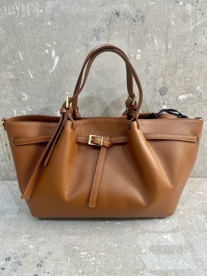 11R06 BOLSO COLOR CUERO CINTURÓN