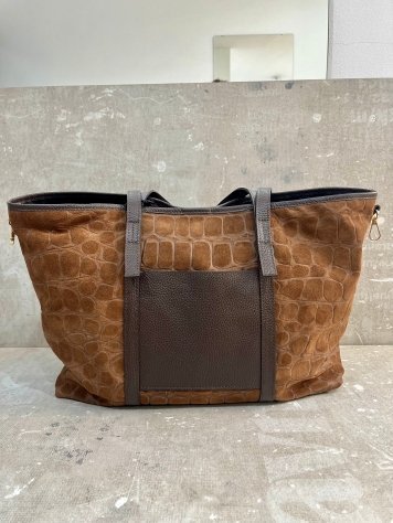 11R08 BOLSO SERRAJE CUERO CUADRADO BOLSILLO