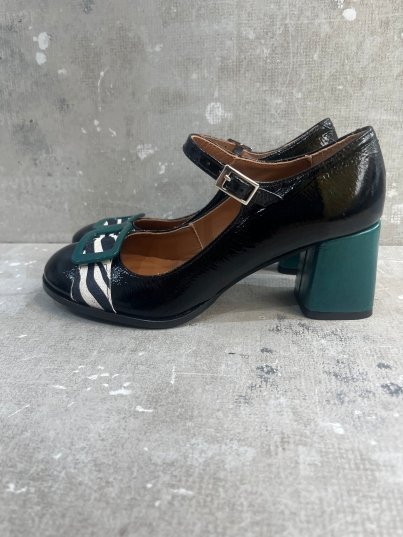 ZAPATO CHAROL NEGRO TURQUESA
