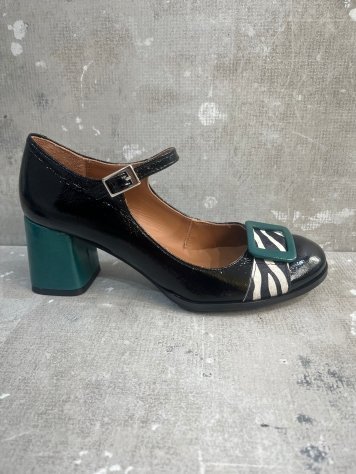 ZAPATO CHAROL NEGRO TURQUESA