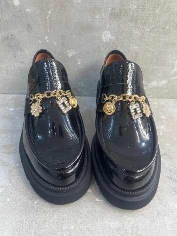 MOCASÍN CHAROL ADORNO STRASS