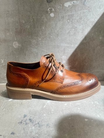 ZAPATO CORDÓN CUERO SUELA CREPÉ