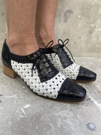 Zapato piel trenzada Vitelo