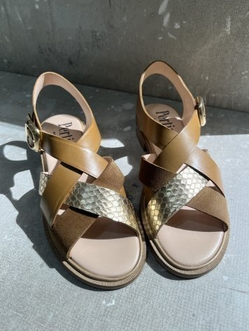 PERTINI SANDALIA CUERO ORO